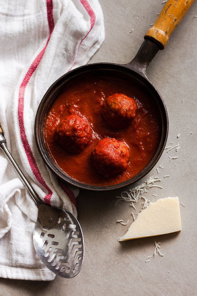 Easy homemade meatballs with parmesan cheese