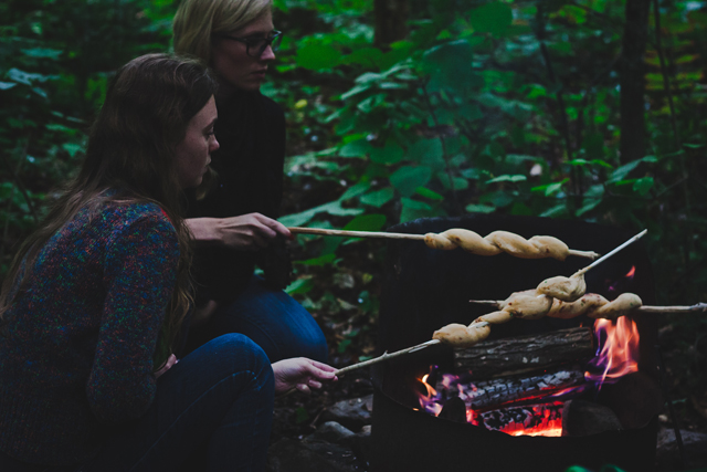 Campfire Bread on a stick on christelle.eugeniuses.net